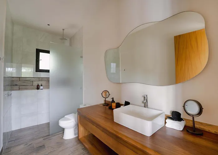 6br Luxury Perla With 2 Pools & Game Villa *