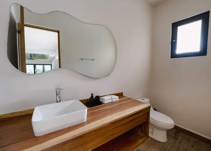 6br Luxury Perla With 2 Pools & Game Villa