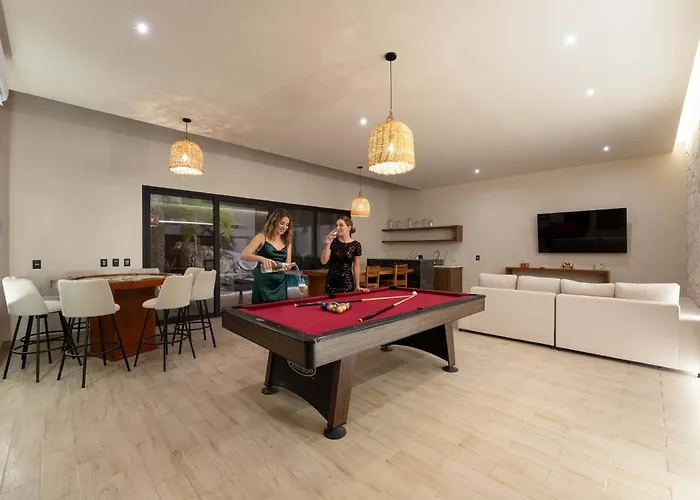 Villa 6br Luxury Perla With 2 Pools & Game